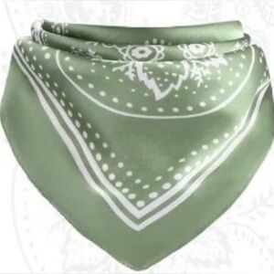 🌵 4 Satin Bandana Scarves | Silky Paisley Print | Multiple Colors | 35 x 35